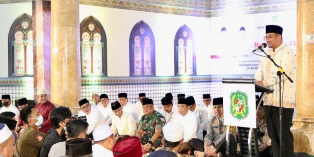 Warga Antusias Ikuti Peringatan Maulid Nabi Muhammad yang Digelar Pemko Medan