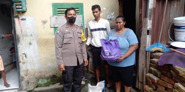 Polsek Medan Baru Salurkan Bansos dari Mabes Polri dan Polda Sumut Kepada Warga Kurang Mampu