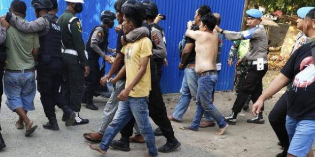 Gerebek Markas Narkoba dan Judi, Polisi Tetapkan 13 Orang Sebagai Tersangka