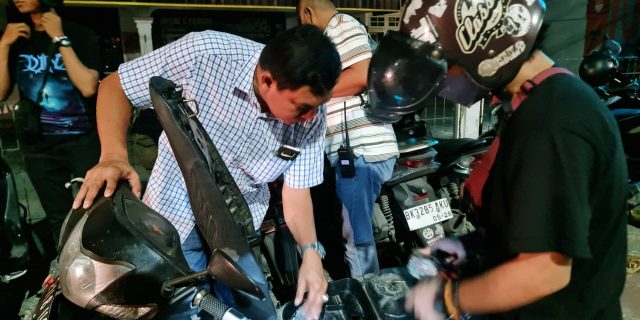 Gunakan Kendaraan Knalpot Blong, Puluhan Remaja Ini Diamankan Polsek Medan Baru Gunakan Kendaraan Knalpot Blong, Puluhan Remaja Ini Diamankan Polsek Medan Baru