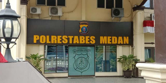 Personil Piket Satreskrim Polrestabes Medan Larang Wartawan Liputan