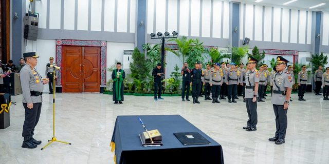 Kapolda Pimpin Sertijab Wakapolda Sumut