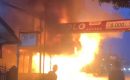 Diduga Korslet, Toko Tilam di Jalan Datuk Kabu Ludes Terbakar