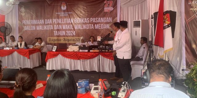 Prof Ridha-Abdul Rani Resmi Mendaftar ke KPU Kota Medan