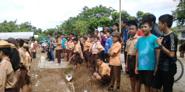 Kepsek dan Guru SMP Negeri 1 Afulu Larang Siswa Mengikuti Upacara Hari Pramuka ke 56
