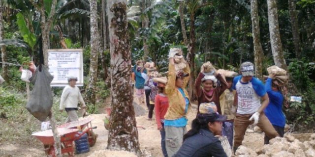 Masyarakat Desa Hiligawolo Dukung Sepenuhnya Kegiatan ADD dan DD