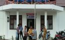 Gawat!!! Kantor Inspektorat Kabupaten Nias Utara Dilempar