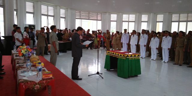 Bupati Nias Utara Lantik Eselon III dan IV