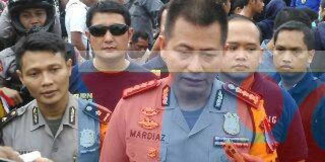 Kapolresta Medan Gerebek Lokasi Peredaran Narkoba di Jalan Masjid Taufik