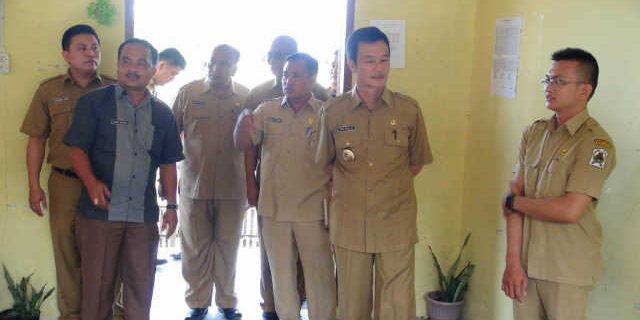 Wakil Bupati Nias Utara: Pimpinan Bukan Dilayani Tapi Melayani Wakil Bupati Nias Utara: Pimpinan Bukan Dilayani Tapi Melayani