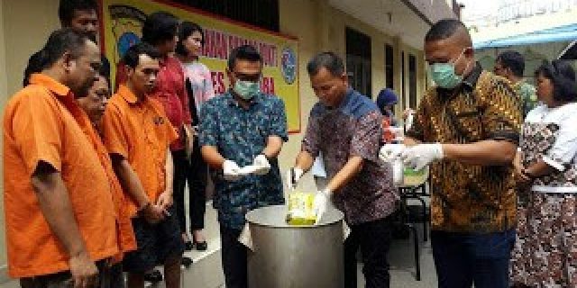 Satres Narkoba Polresta Medan Rebus 4,8 Kg Sabu