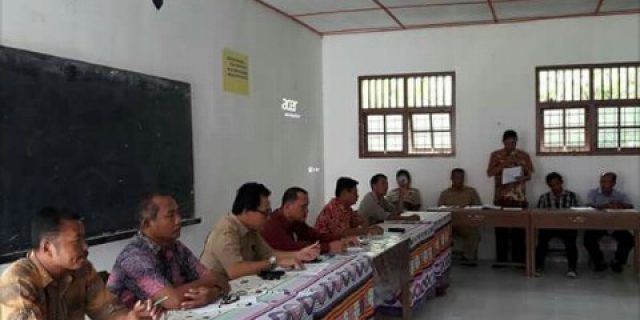 Bedali Lase Dipercayakan Sebagai Ketua Komite SMK Negeri  1 Lahewa