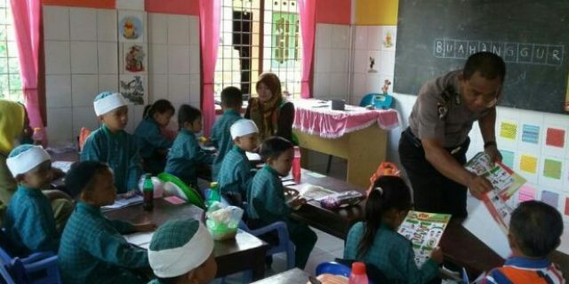 Polres Deliserdang Akrab Bersama Anak-Anak Paud