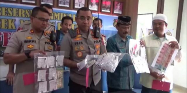 Perobek dan Pembuang Al-Qur’an di Jalan Ditangkap Polrestabes Medan