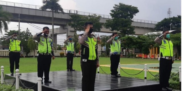 Nyamar Pakai Baju Biasa, Kapolda Ini ‘Tangkap’ 6 Oknum Lantas