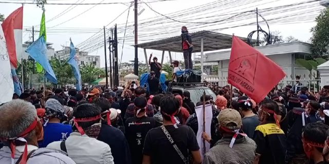 Ribuan Masyarakat Kelompok Tani Meminta Gubsu dan BPN Distribusikan dan Sertifikasi Seluruh Tanah Eks HGU PTPN II Kepada Rakyat