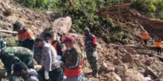 Penyebab 12 Wanita Tewas Tertimbun Longsor Diselidi Poldasu