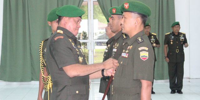 Pangdam l/BB Pimpin Sertijab Staf Ahli dan Kapendam