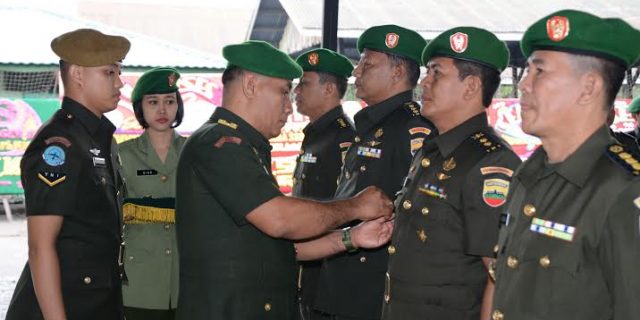 Kasdam I/BB Pimpin Sertijab Staf Ahli Pangdam I/BB