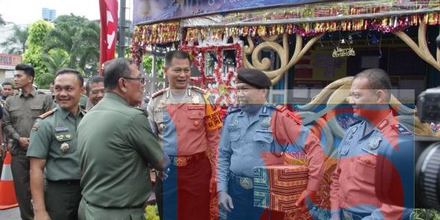 Pj Walikota Medan Tinjau 3 Pos Pengamanan Natal