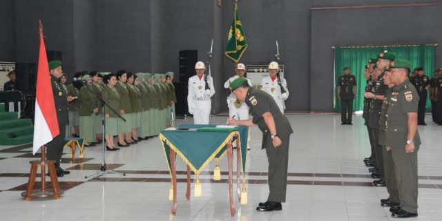 Pangdam I/BB Pimpin Sertijab Kazidam dan Dandeninteldam Kodam I/BB