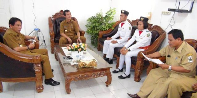 Bupati Nias Utara Terima Kedatangan Anggota Paskibra
