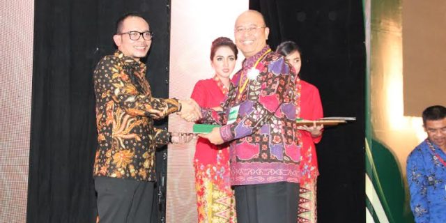 Walikota Medan Kembali Raih Penghargaan K3
