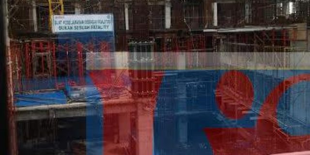 Bangunan Podomoro City Ambruk, Diduga 3 Orang Tewas