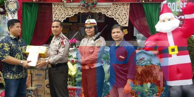 Pos Pam Natal & Tahun Baru, Dikunjungin Herry Zulkarnaen
