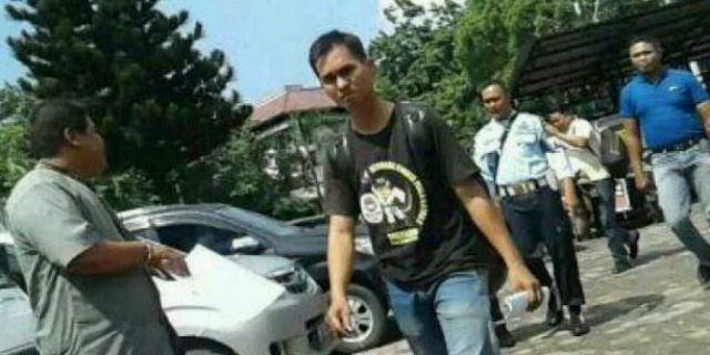 Dua Security SPBU Dikeroyok Penggali Makam